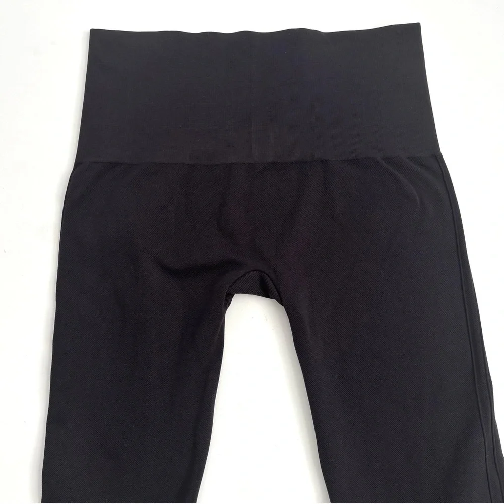 Spanx Look at Me Now Cropped Seamless Leggings Size 1X